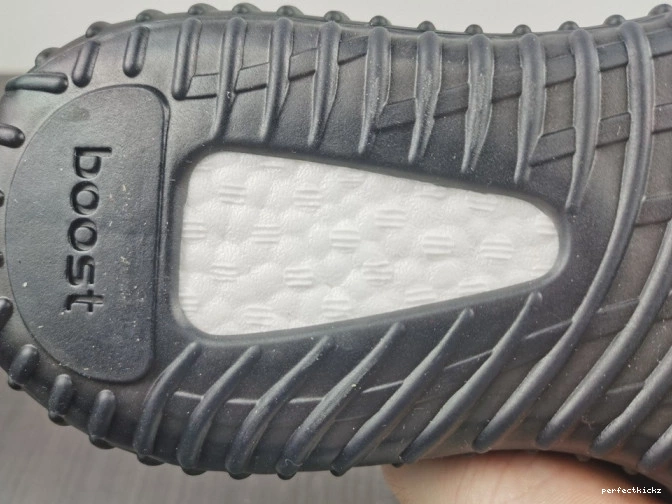 Yeezy V2 GW3774 350 Adidas Boost Oat Black MX 0713